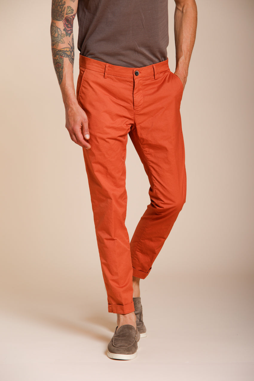 Milano Hose Chino Herren aus Stretch-Gabardine extra slim fit ①