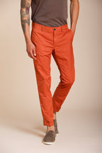 Milano Hose Chino Herren aus Stretch-Gabardine extra slim fit ①