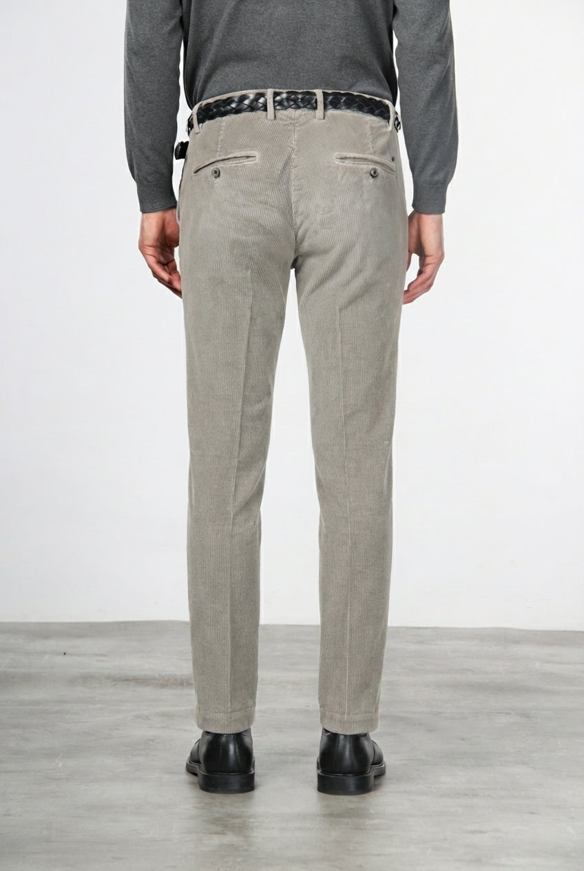 Milano pantalón chino de hombre en pana 500 rayas, extra slim fit ①