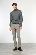 Milano pantalón chino de hombre en pana 500 rayas, extra slim fit ①