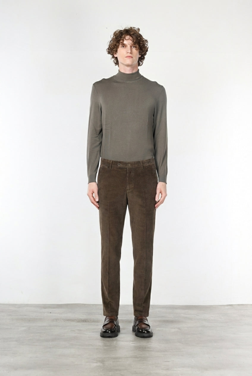 Milano pantalón chino de hombre en pana 500 rayas, extra slim fit ①