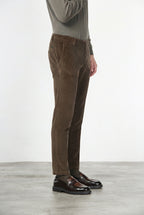 Milano pantalón chino de hombre en pana 500 rayas, extra slim fit ①