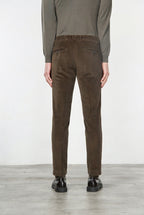 Milano pantalón chino de hombre en pana 500 rayas, extra slim fit ①