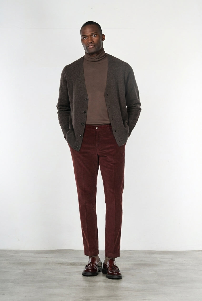 Milano men’s chino pants in 500-wale velvet with extra slim fit ①
