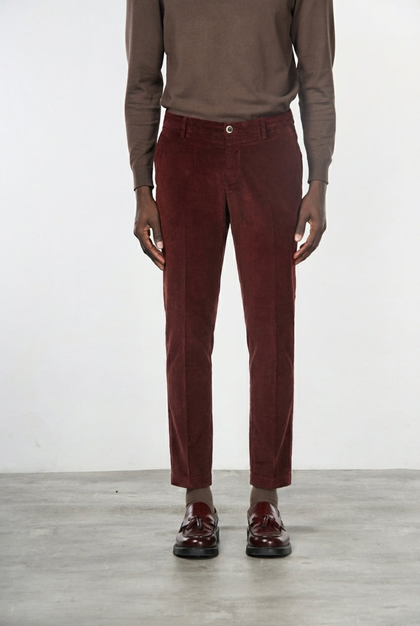Milano men’s chino pants in 500-wale velvet with extra slim fit ①

