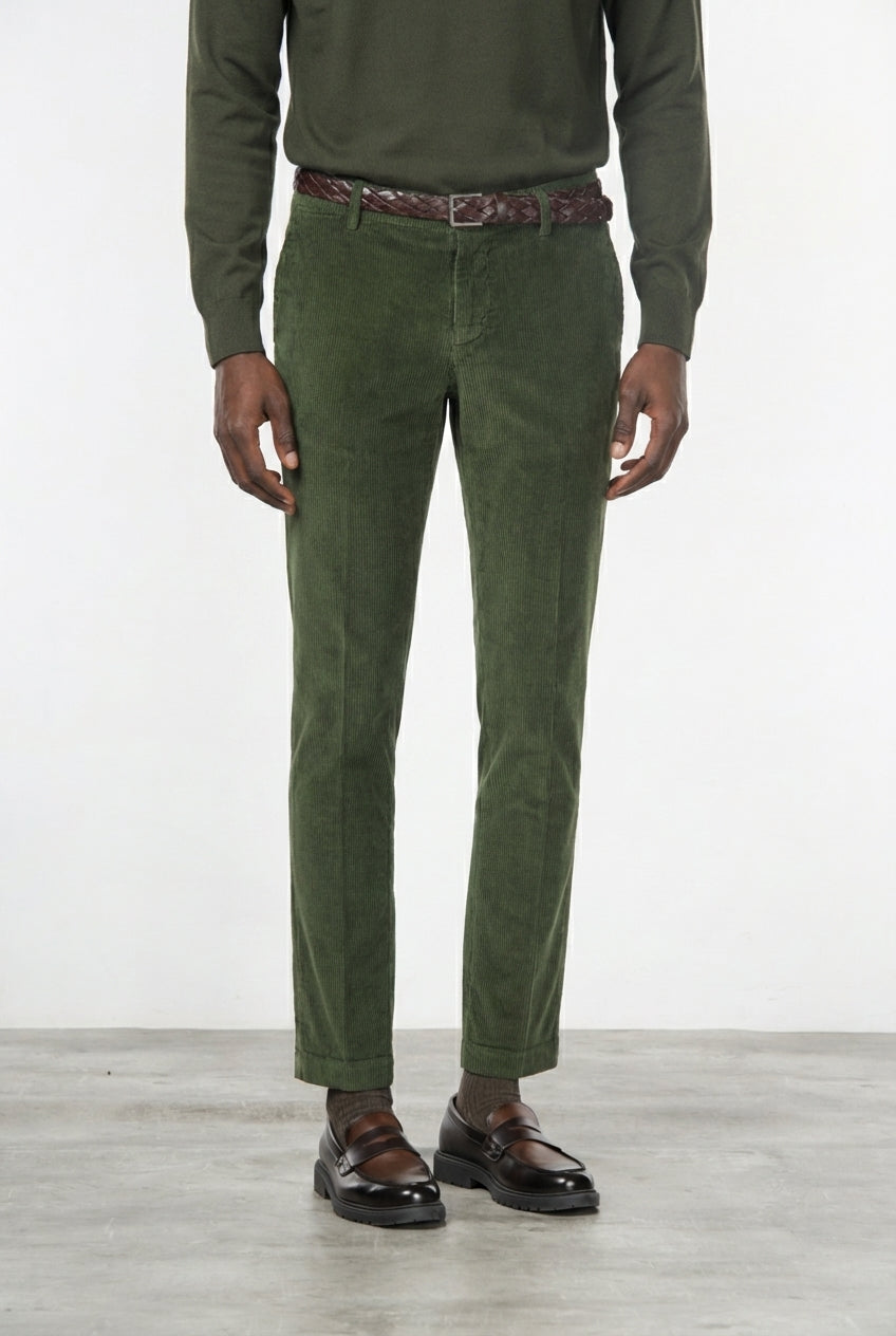 Milano pantalón chino de hombre en pana 500 rayas, extra slim fit ①