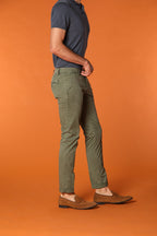 Milano Essential pantalón chino en algodón pima twill stretch Extra slim fit