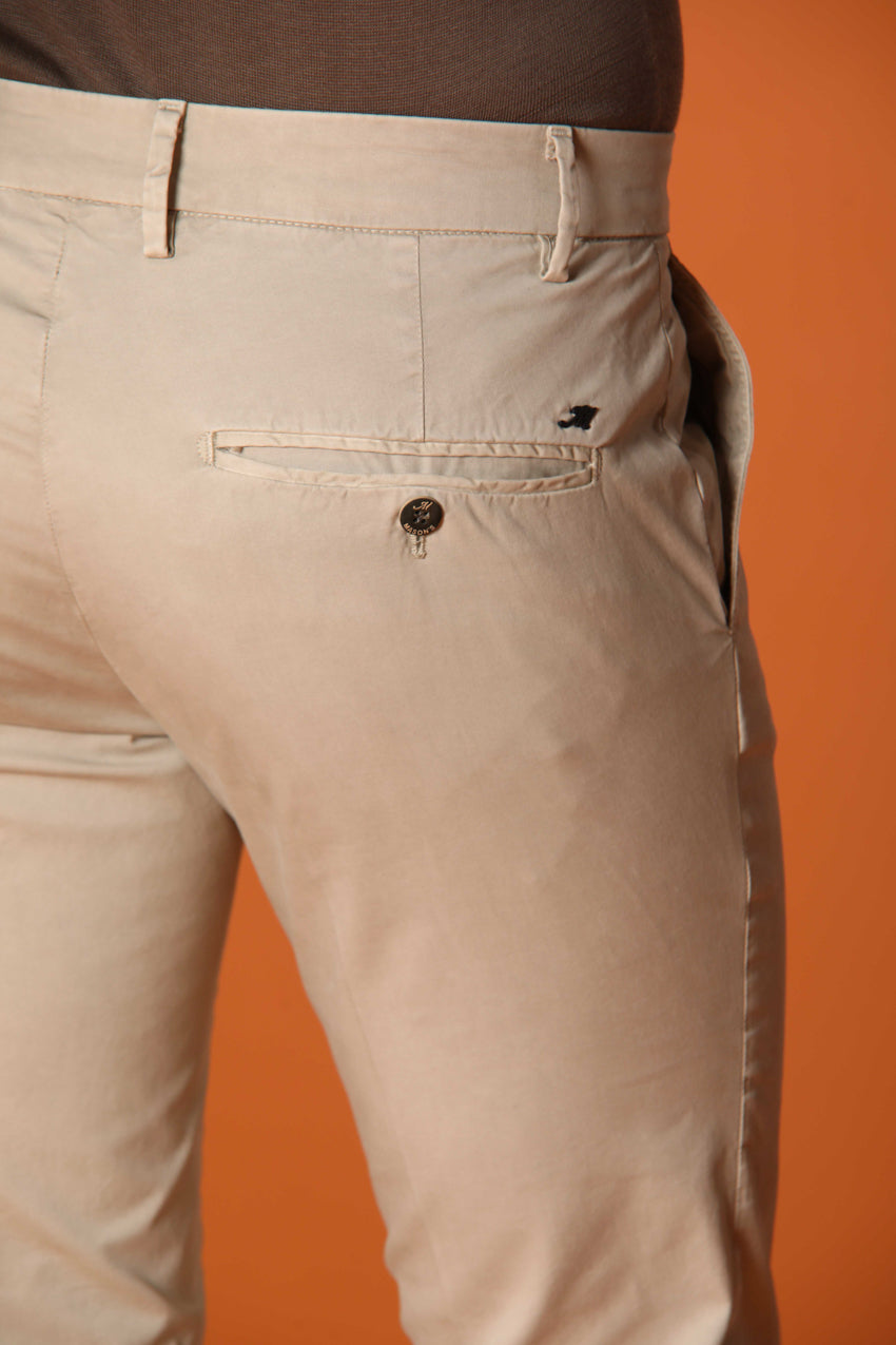 Milano Essential pantalón chino en algodón pima twill stretch extra slim fit