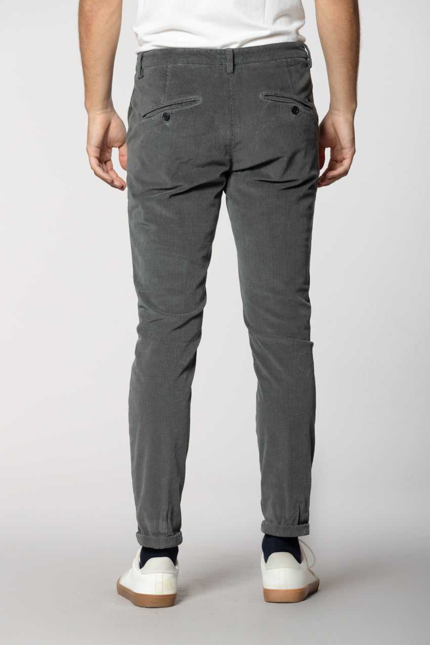 Osaka men's chino pants in 500-line corduroy carrot fit