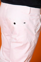 Osaka pantalón chino hombre en algodón y tencel carrot fit ①