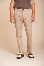 Osaka men's chino pants in fine tricotina of cotton and lyocell carrot fit