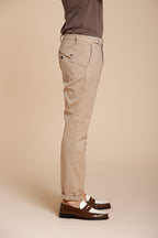 Osaka men's chino pants in fine tricotina of cotton and lyocell carrot fit