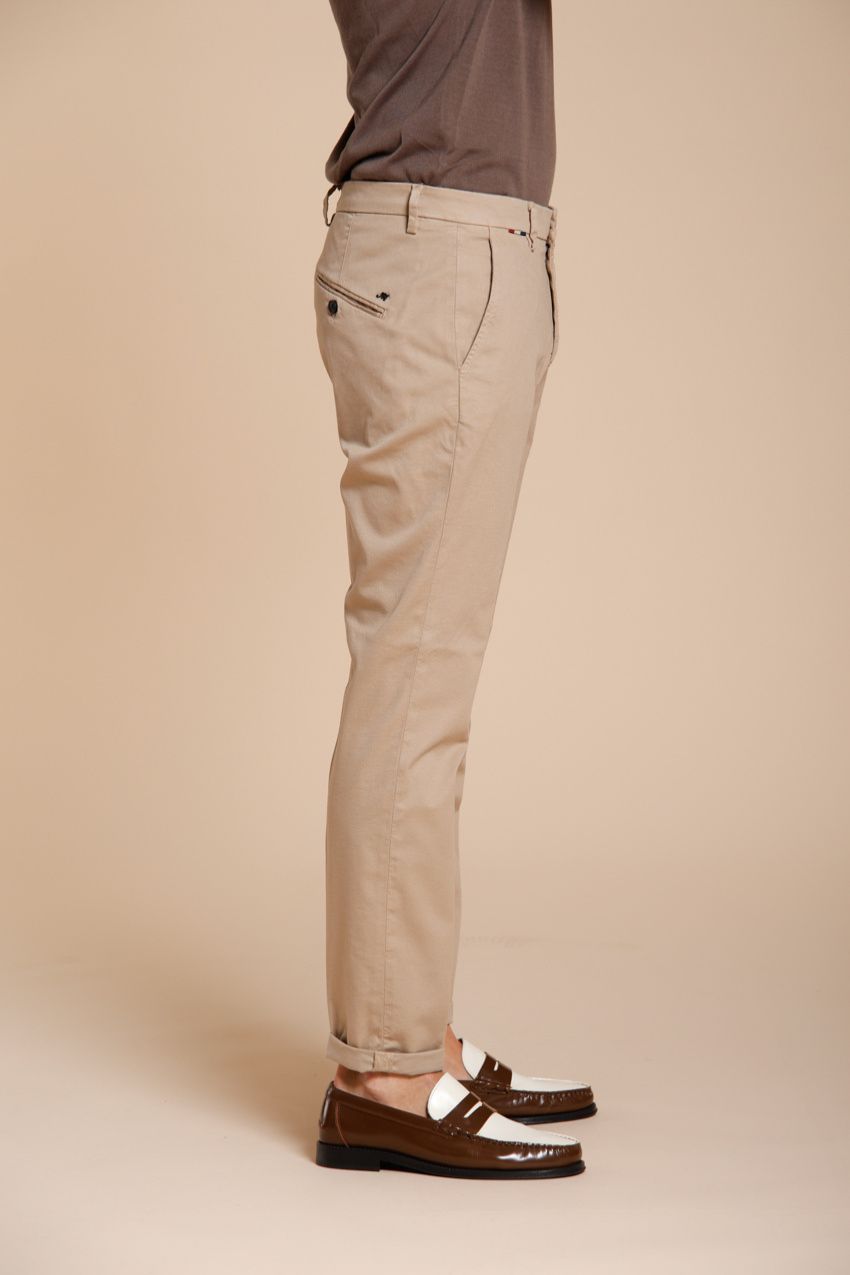 Osaka men's chino pants in fine tricotina of cotton and lyocell carrot fit