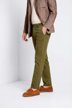 Osaka men's chino pants in fine cotton and lyocell tricotina carrot fit