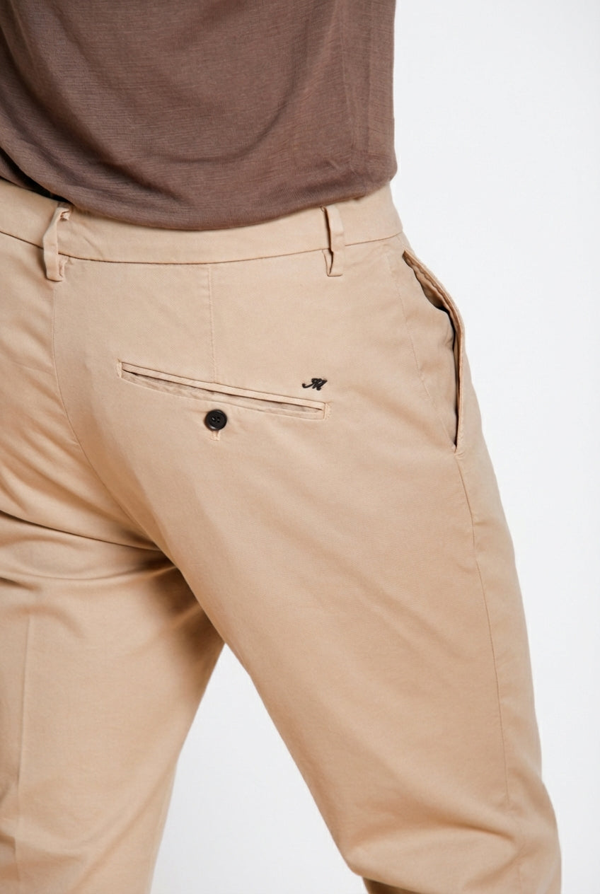 Osaka men's chino pants in fine tricotina of cotton and lyocell carrot fit