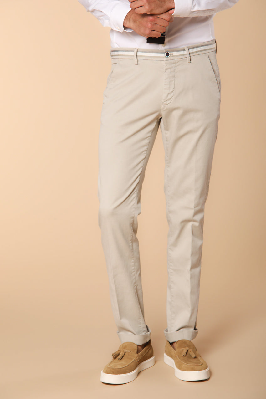 Torino Summer pantalone chino uomo in twill di cotone e lyocell slim fit