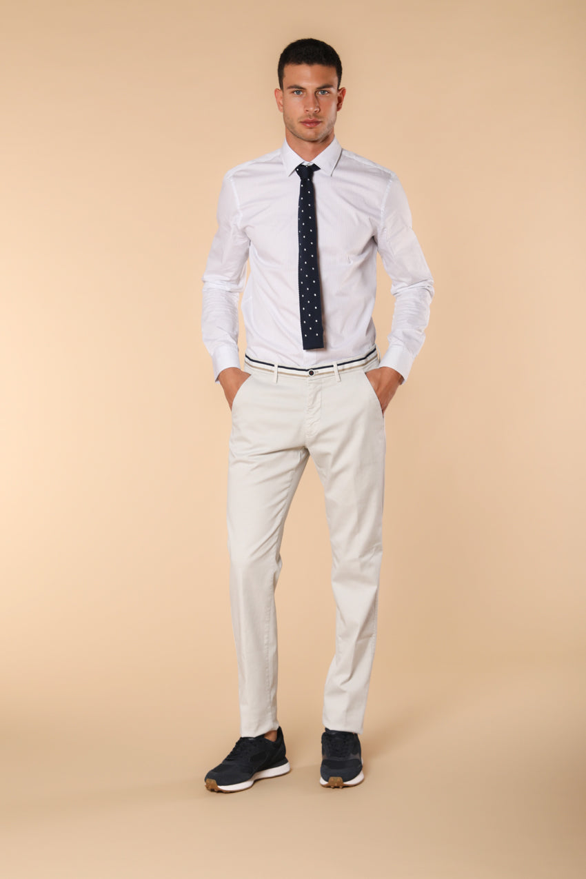 Torino Summer pantalon chino homme en twill de coton et lyocell coupe Slim fit