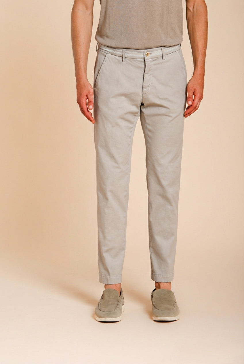 Torino Elegance pantalón chino hombre en tricotina fina de algodón y lyocell slim fit