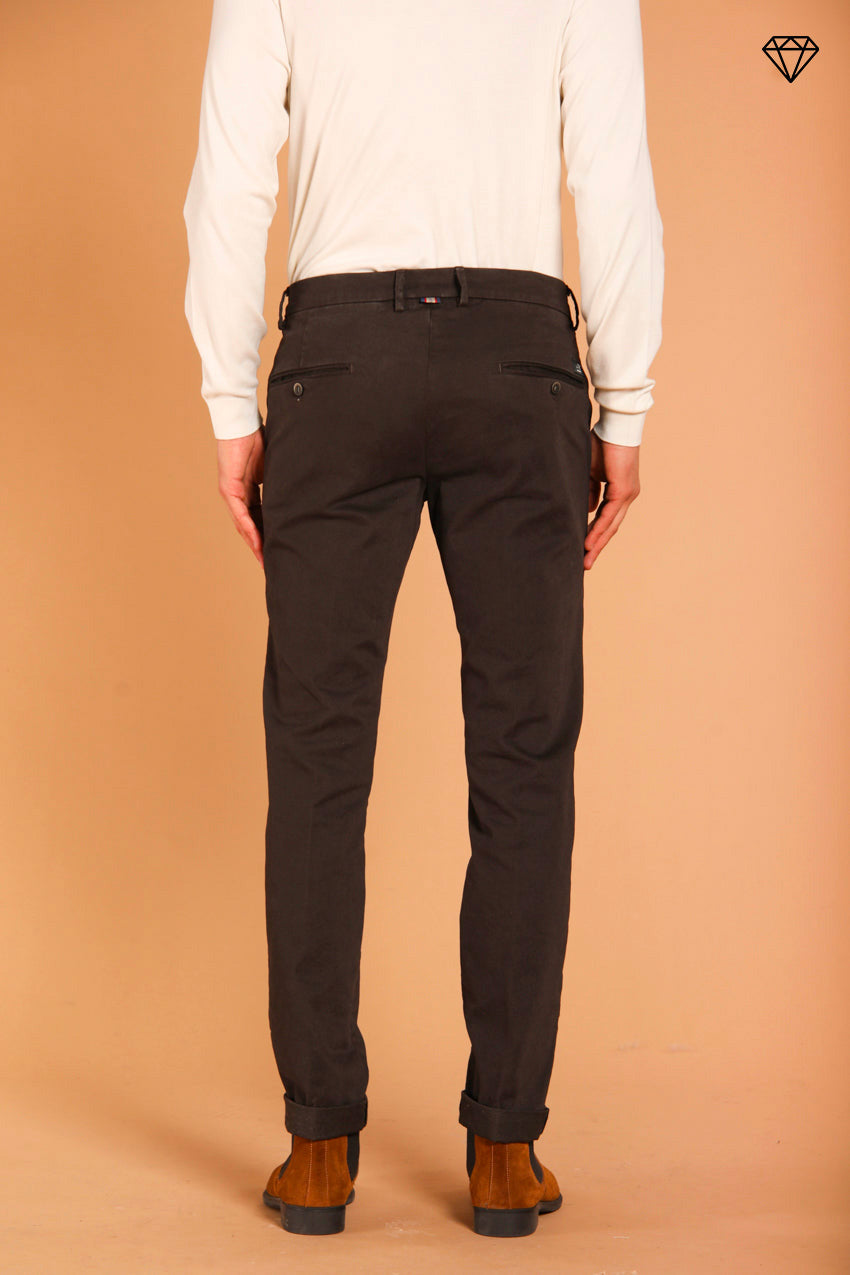 Torino Herren Chino Hose aus Gabardine Slim Fit  ①