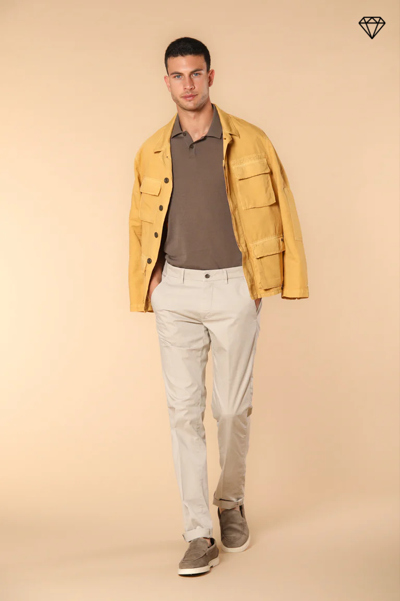 Torino pantalón chino hombre en tricotina de algodón fino y lyocell slim fit ①