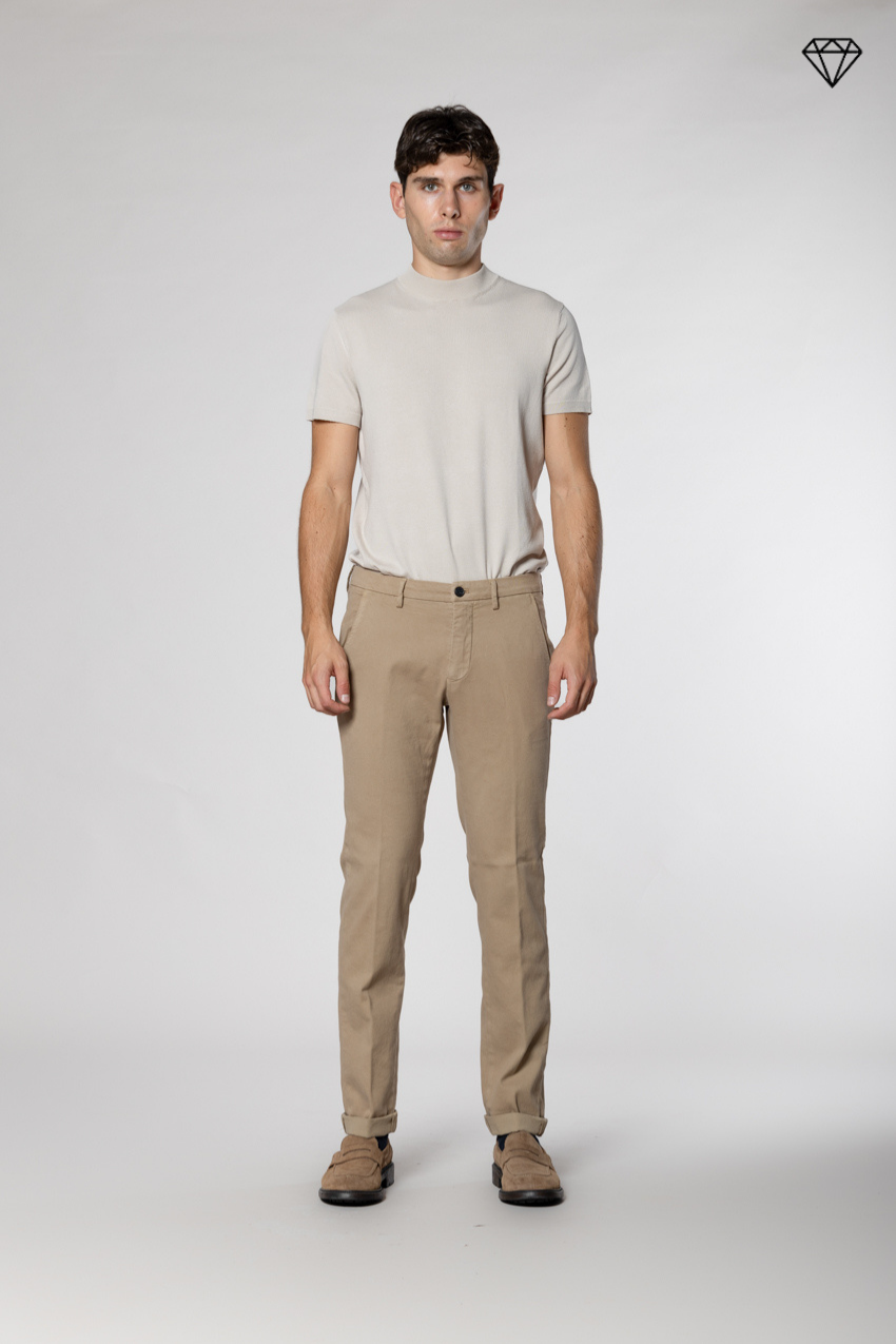Torino Herren Chinohose aus Baumwolle Kaschmir Slim Fit ①