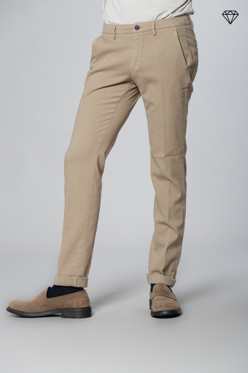 Torino Herren Chinohose aus Baumwolle Kaschmir Slim Fit ①