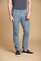 Torino pantalón chino hombre sartorial en terciopelo ligero slim fit