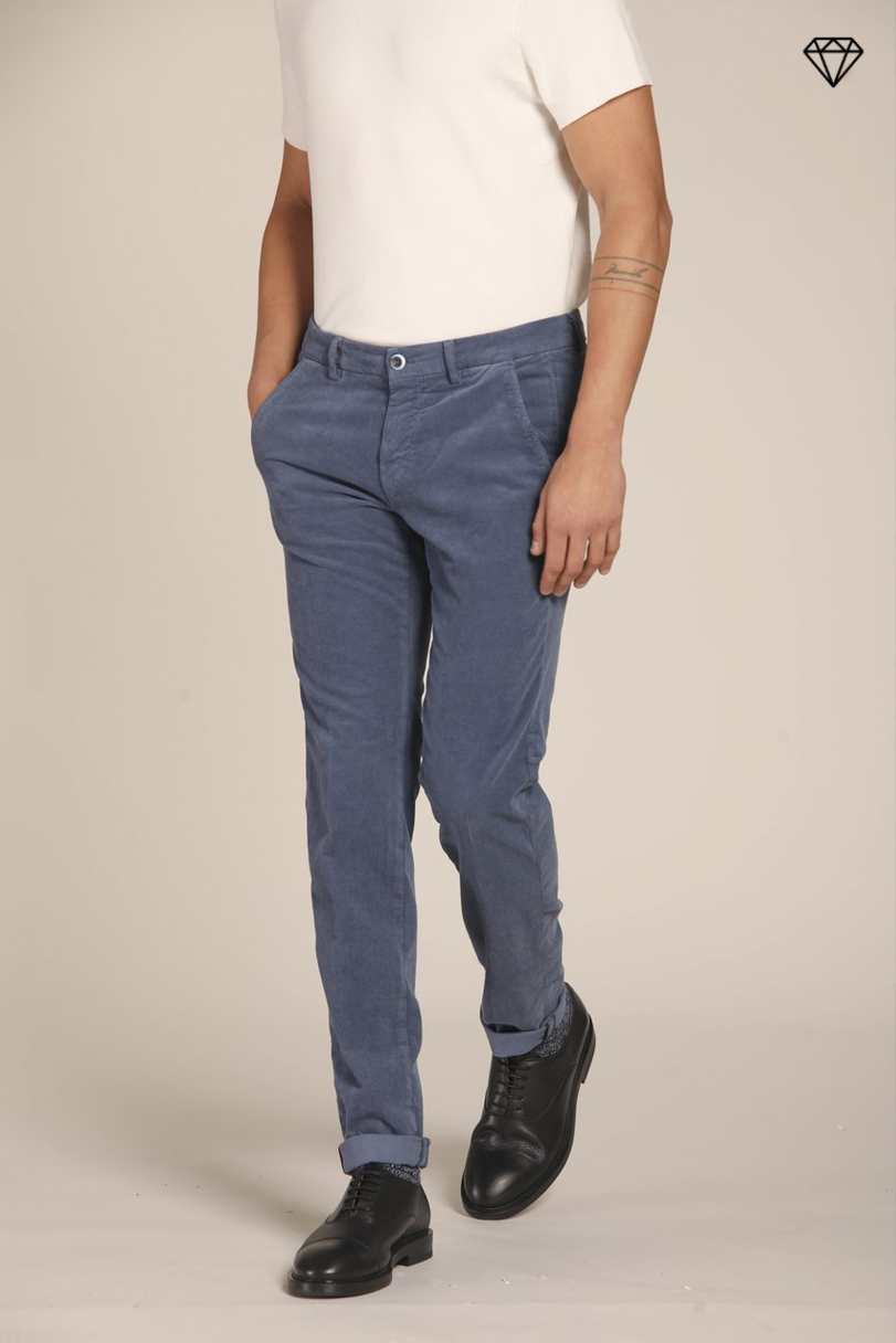 Torino pantalon chino homme en velours 1500 rayé coupe slim  ①