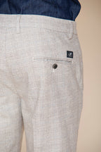 Torino pantalón chino hombre estampado príncipe de Gales con hilo oscuro slim fit