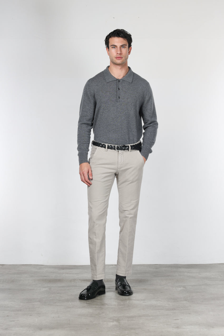 Torino pantalón chino de hombre en pana 1000 rayas, slim fit ①