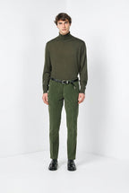 Torino pantalón chino de hombre en pana 1000 rayas, slim fit ①