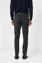 Torino pantalón chino de hombre en pana 1000 rayas, slim fit ①