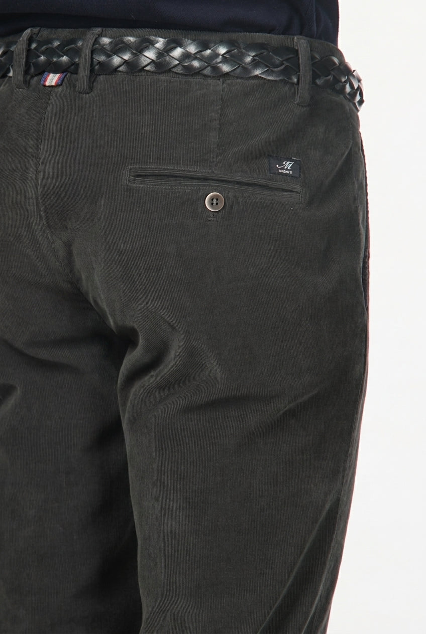 Torino pantalón chino de hombre en pana 1000 rayas, slim fit ①