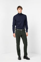 Torino pantalón chino de hombre en pana 1000 rayas, slim fit ①