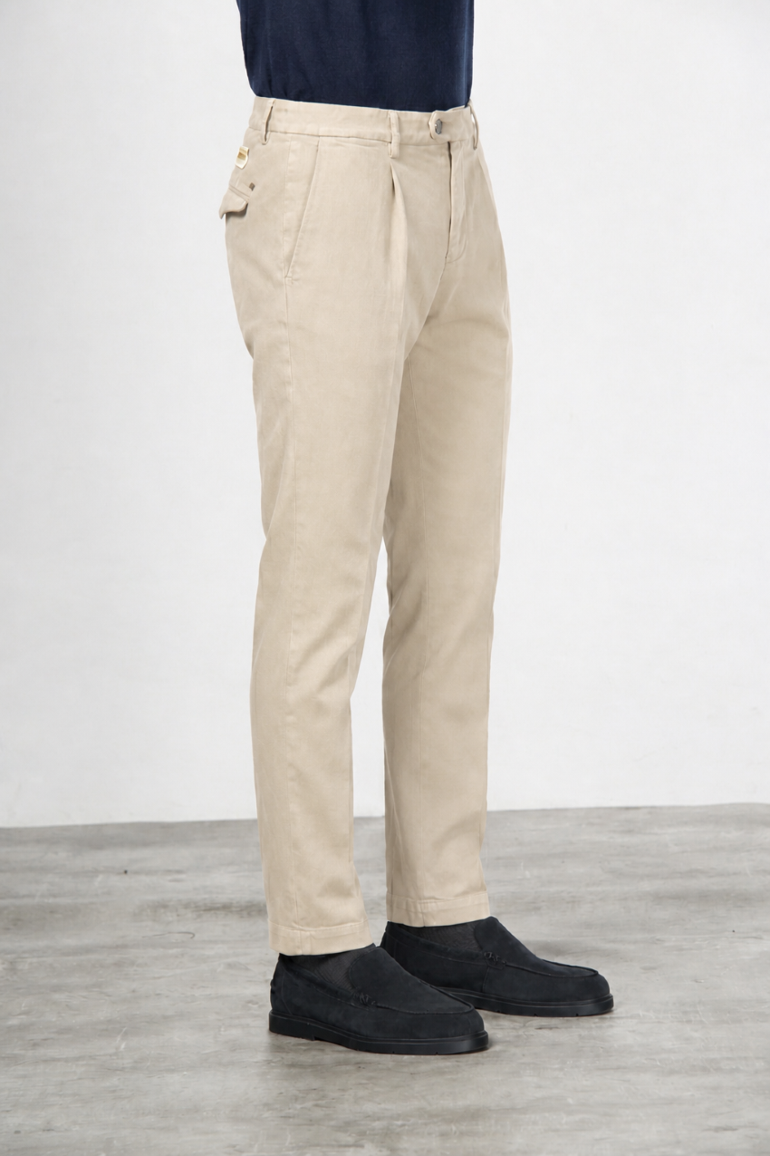 Torino 1 Pinces Flex men’s chino pants in cotton and cashmere twill with slim fit