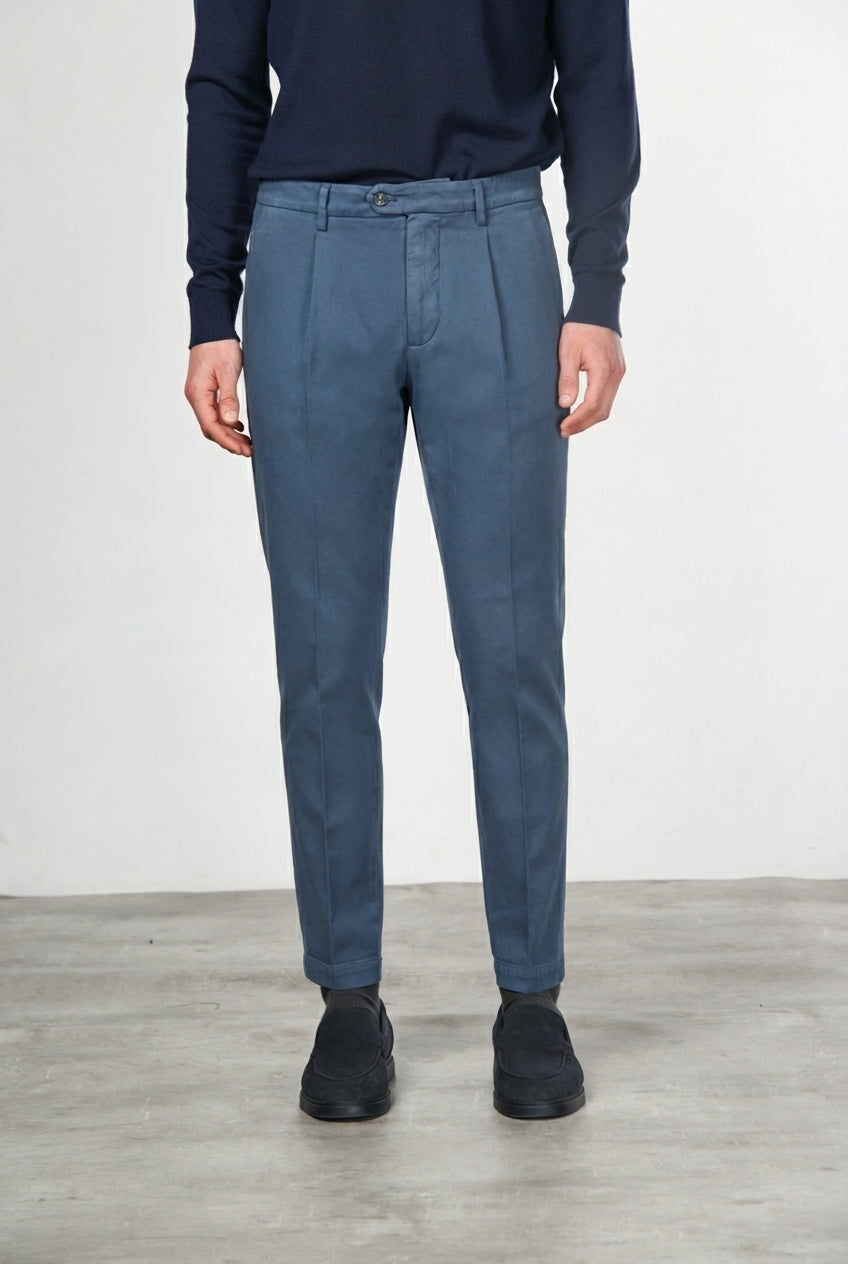 Torino 1 Pinces Flex pantalone chino uomo in twill di cotone e cashmere slim fit
