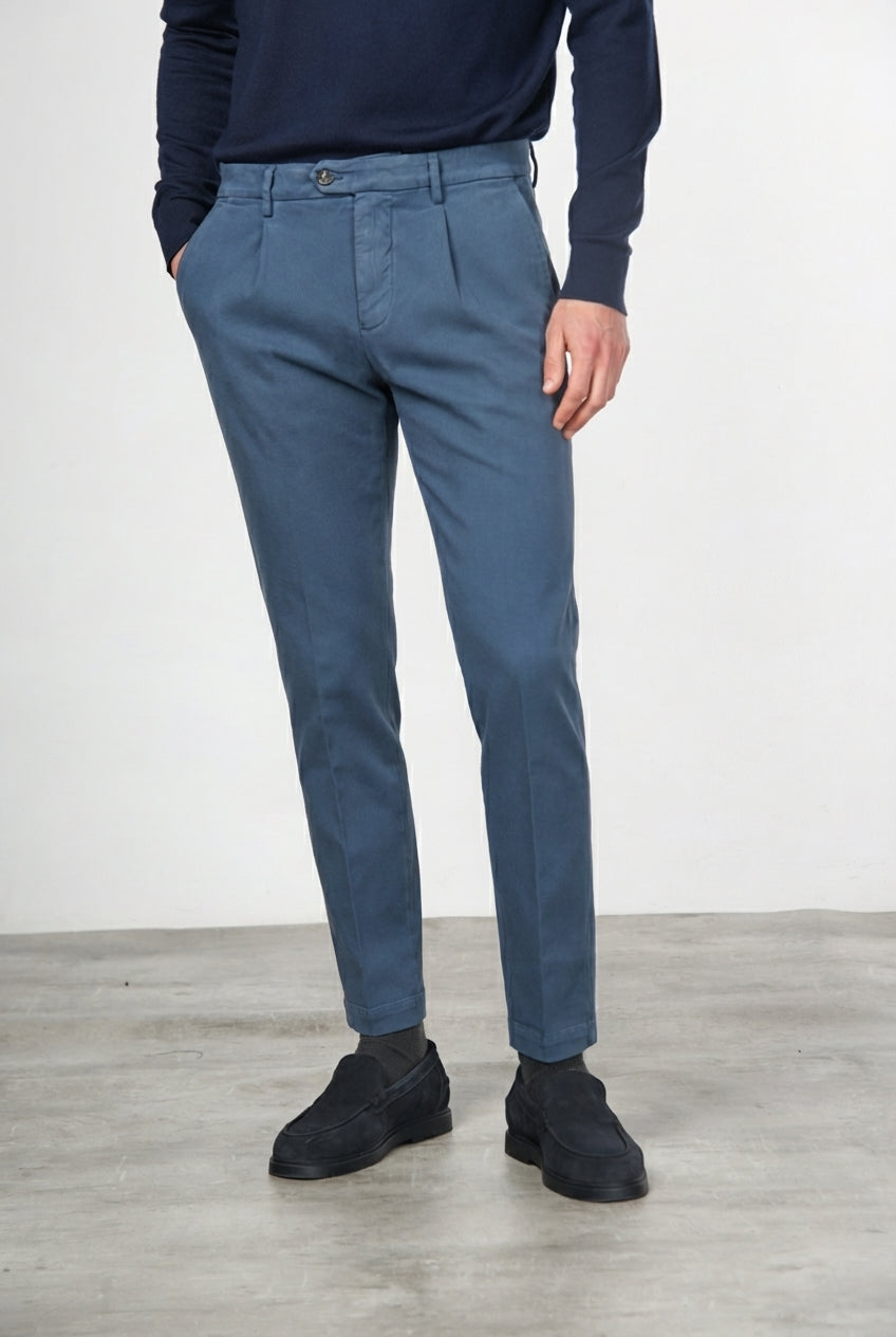 Torino 1 Pinces Flex pantalone chino uomo in twill di cotone e cashmere slim fit