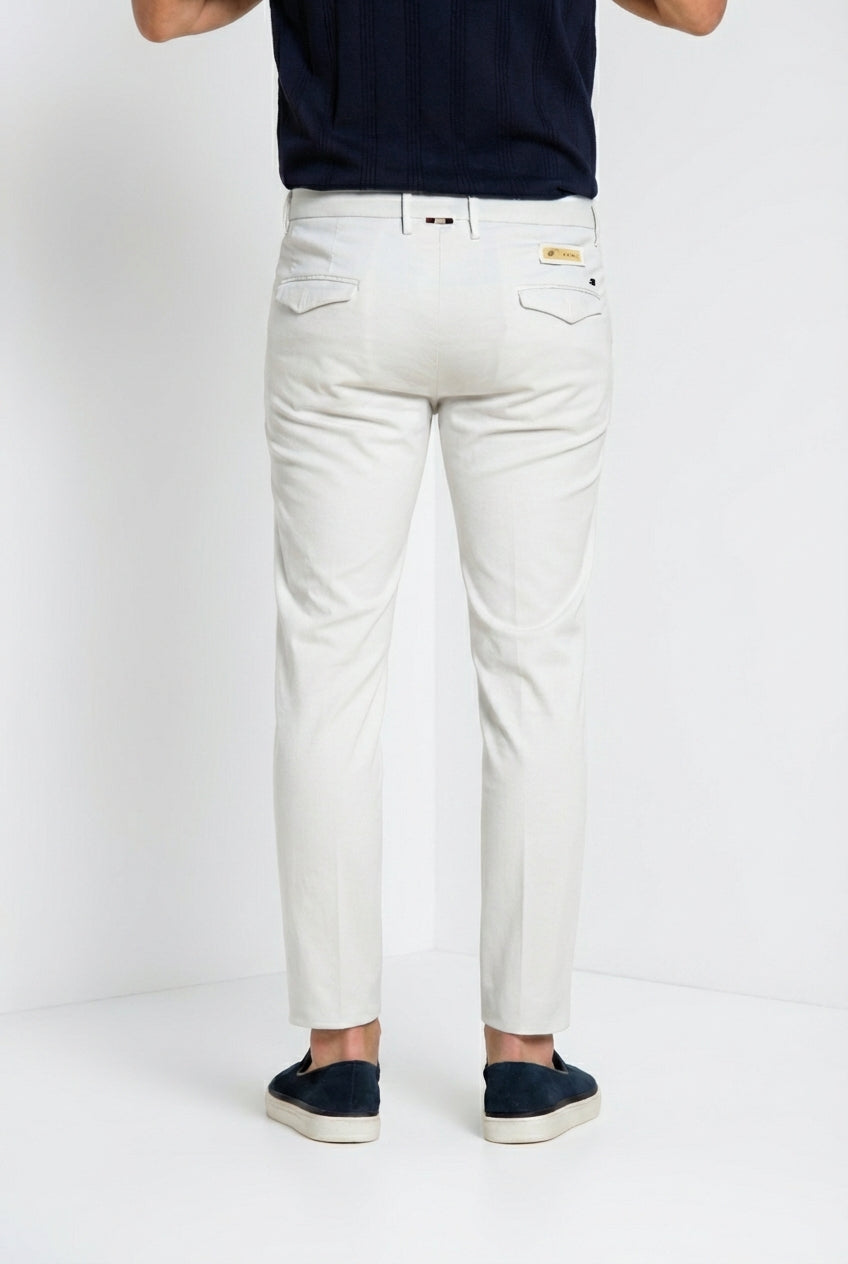 Torino City pantalón chino hombre en satén de algodón y seda slim fit