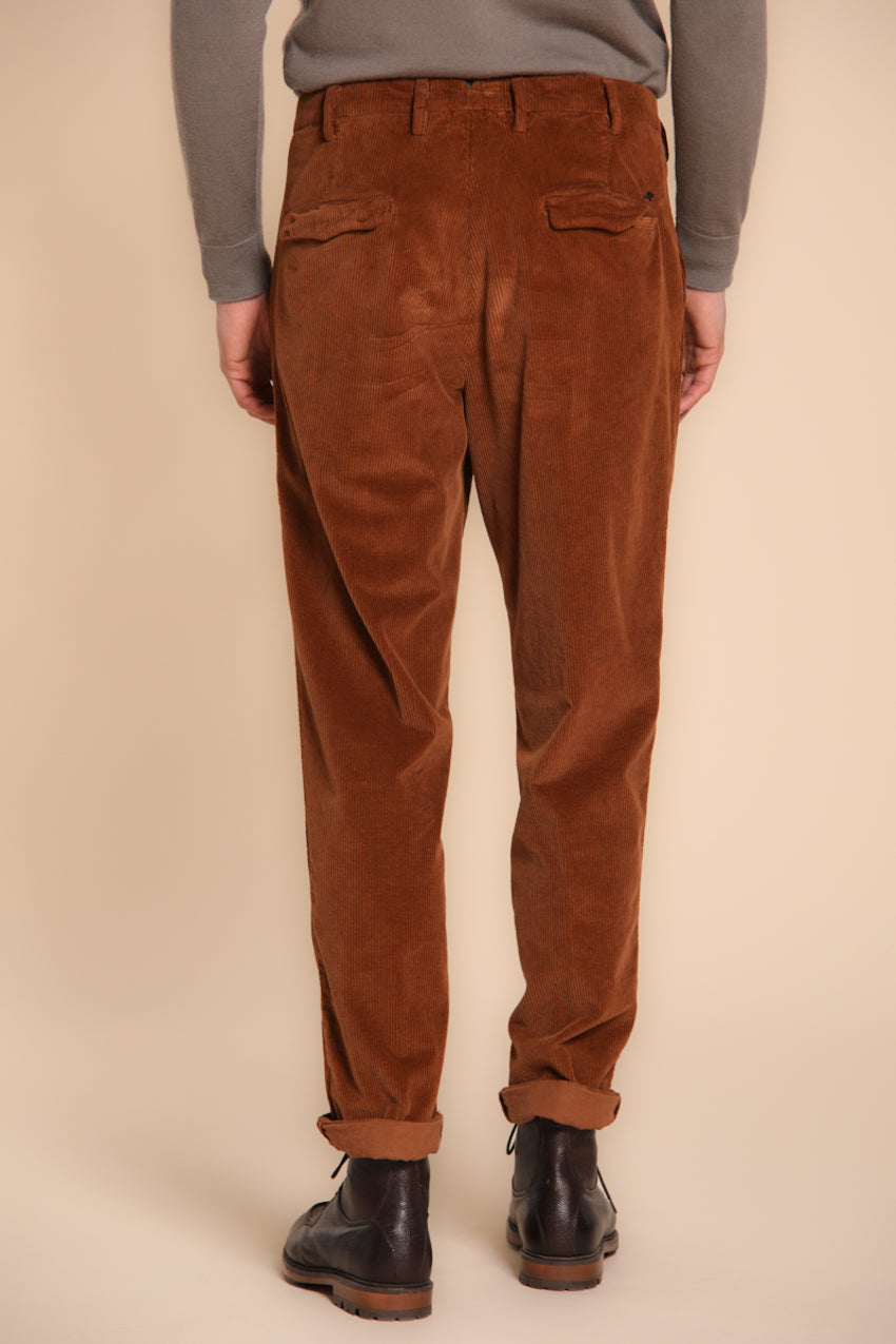 Foto 6 Boston 2 Pinces pantalone chino uomo in velluto 500 righe relaxed fit