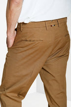 Boston pantalón chino hombre en cavallery stretch relaxed fit
