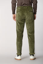 Boston pantalone chino uomo in velluto costa larga relaxed fit