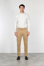 Madison men’s chino pants in stretch bull with carrot fit
