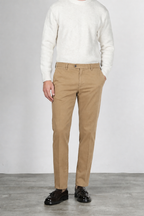 Madison men’s chino pants in stretch bull with carrot fit
