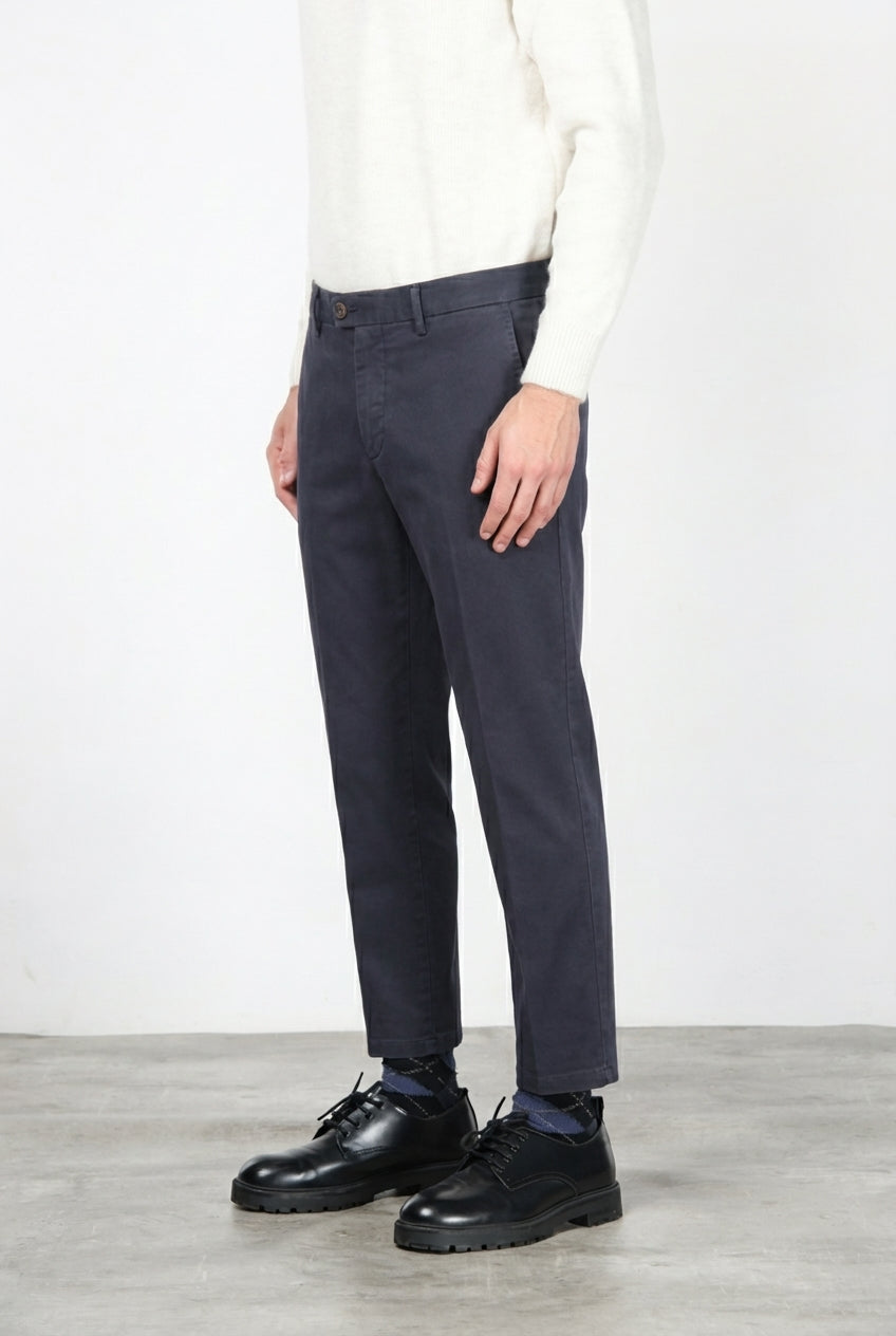 Garden men’s chino pants in stretch bull with carrot fit
