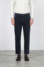 Pantalón Chino de Hombre Garden en Tejido Bull Stretch con Fit Carrot