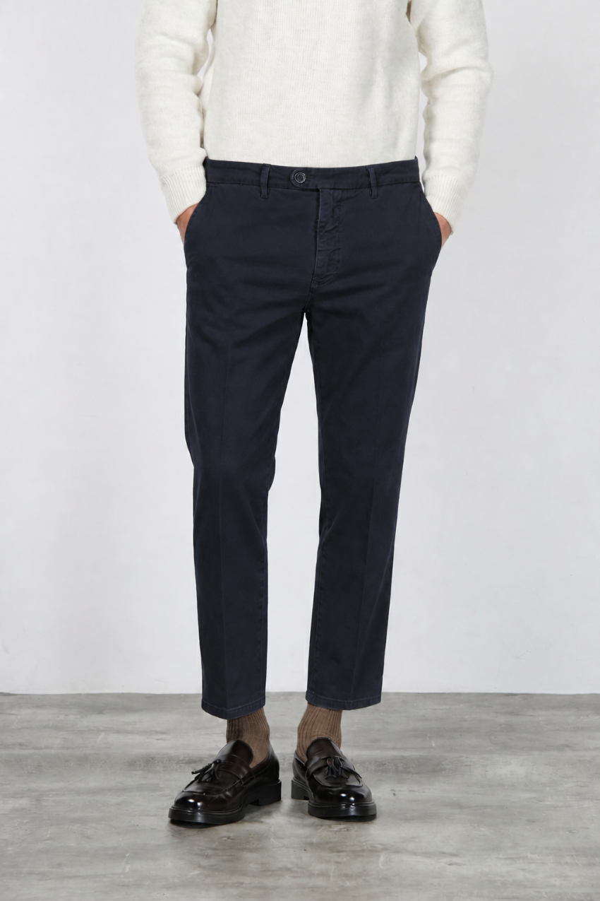 Pantalón Chino de Hombre Garden en Tejido Bull Stretch con Fit Carrot