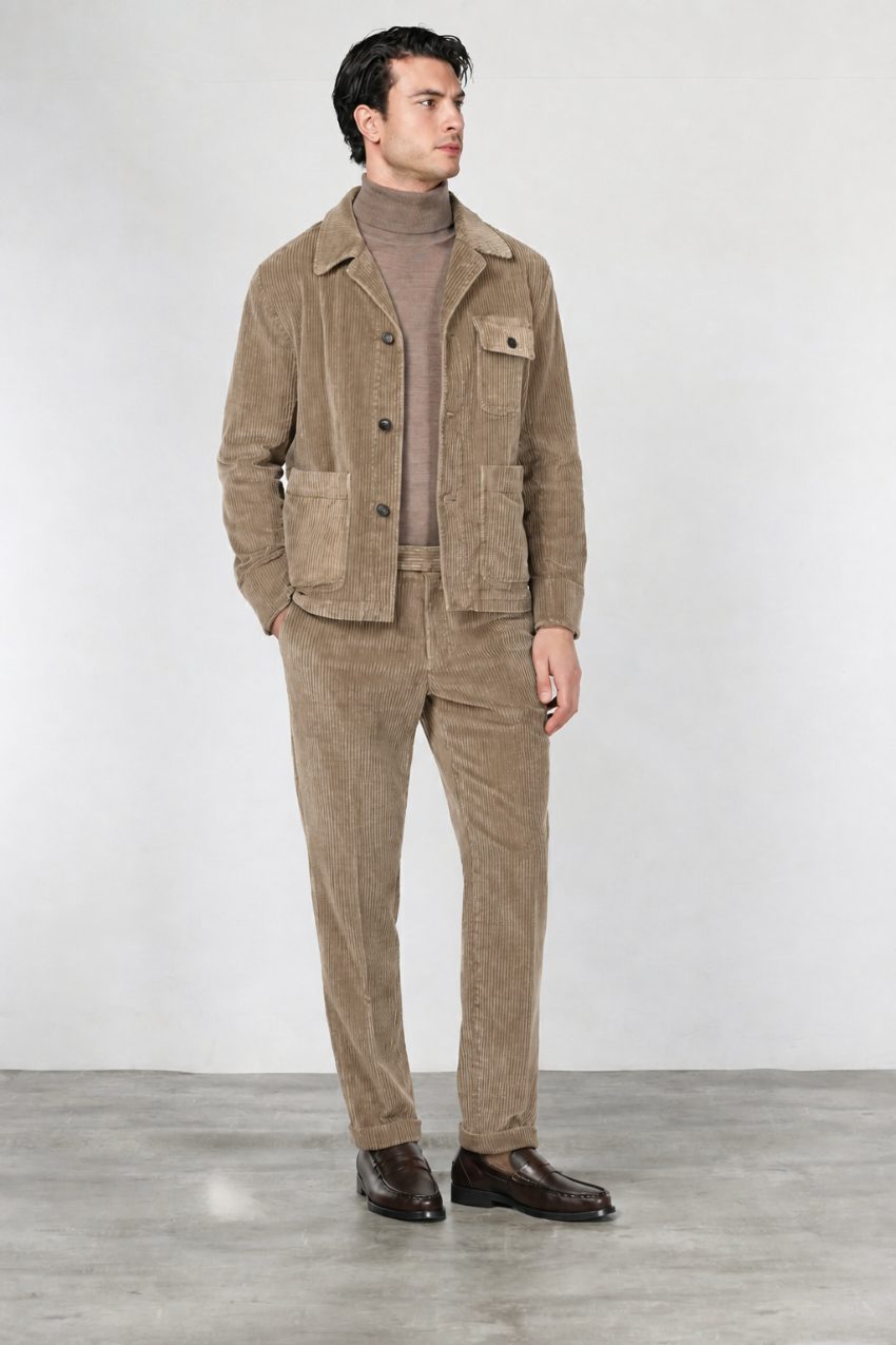 Paris pantalón chino de hombre en terciopelo de pana ancha carrot fit
