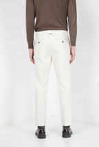 Paris men’s chino pants in stretch tricotine with carrot fit
