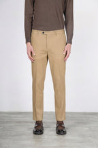 Paris men’s chino pants in stretch tricotine with carrot fit

