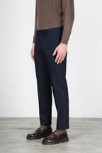 Paris men’s chino pants in stretch tricotine with carrot fit ①